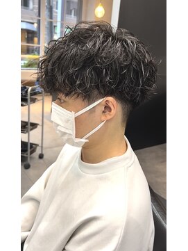 エレナ(elena) ツイストスパイラルパーマ束感ショートメンズマッシュ