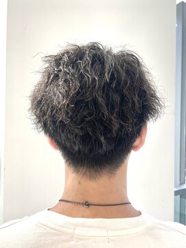 エアー 銀座タワー(AIR) ツイストパーマスパイラルパーマ/ツーブロックショート