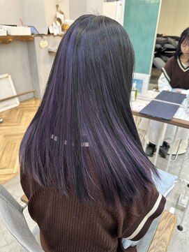 ロミー 本厚木(ROMMY.) インナーカラーロング顔まわりウルフレイヤーラベンダーシルバー