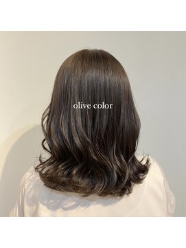 アマネク(AMANEQ by THISCOVER.) 柔らかolive