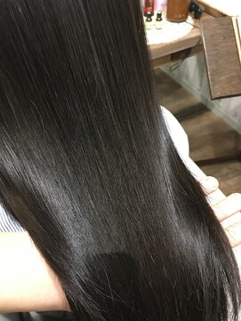 ユーリカ リチェルコ 四天王寺前夕陽ケ丘店 縮毛矯正/髪質改善/酸性ストレート