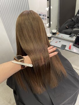 キング 高槻(K!ng) 縮毛矯正髪質改善ハイライトレイヤーカット高槻美容室エクステ