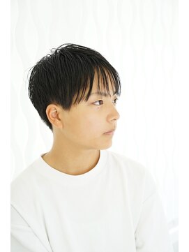 ピケトワール(piquetoile) ツーブロック　ストレート　マッシュスタイル