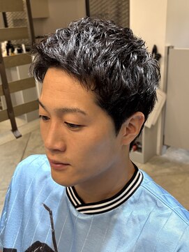 ノイセル(Noisyle) スペインカール/スパイキーショート/ブルーブラック/北堀江