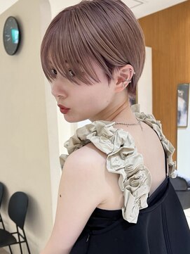 ヤイエ 青山店(yiye) マッシュショート丸みショートボブくびれショート金髪ショート