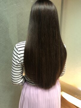 ウイバイファースト(u'i by first) ワンレンロングスタイル