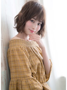 リリーオブザベイス(Lily of the Vase) エアリーボブ