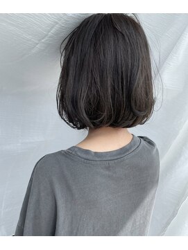 ティティ(TiTi) ブルーグレージュ ブルーブラック【TiTi 今泉 / 福田 莉野】