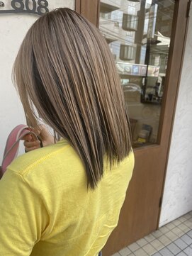 ヘアーゾーン ハチマルハチ 登戸駅前店(Hair Zone 808) 逆インナーカラー