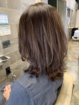 マヤ 和戸店(MYA) くびれレイヤー