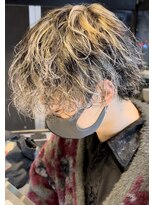 ダズルヘアーエイチ(DAZZLE hair H)&nbsp;くせ毛×ホワイトメッシュ