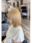 ブロンドベージュ