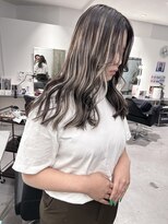 キング 梅田(K!ng)&nbsp;【梅田】ハイライトカラーホワイトハイライト髪質改善カラー