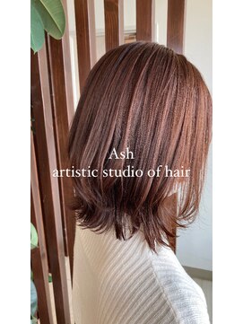 アッシュ アーティスティック スタジオ オブ ヘア(Ash artistic studio of hair) 春ミディアム