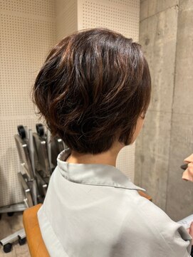 ヘアーアンドメイク ファット(Hair&Make PHAT) 30代40代50代大人キレイめショートボブパーマスタイル