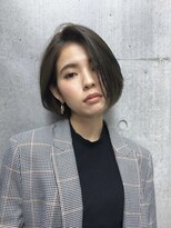大人マニッシュボブグレージュアッシュ