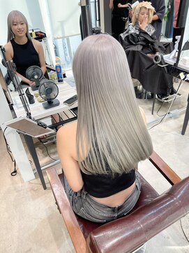 ロイス 渋谷(ROIS) ボブルフ/ネビージュ/小顔/ワンレン/スモーキーアッシュ[渋谷駅]