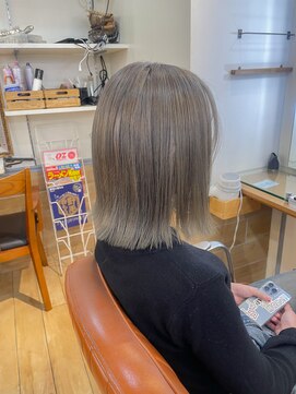ネオリーブアイム 横浜西口店(Neolive aim) 1ブリーチでできる透明感グレージュ横浜【成田】