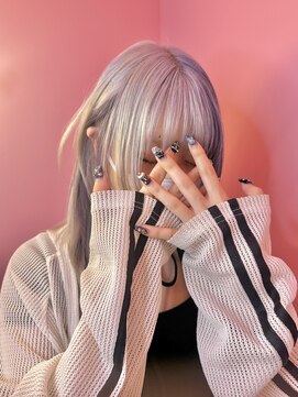 ダズリングディア(Dazzling Deer) グレー/シルバー/グレージュ/ミディアム/ふんわりミディアム