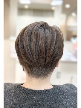 クール ヘアー ギャラリー 神明町店(COOL Hair gallery) うしろスッキリショート