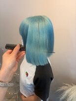 アレンヘアー 梅田店(ALLEN hair)&nbsp;鮮やかブルーカラー