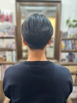 チアロルーチェ(Chiaro Luce)&nbsp;メンズメンズカットセンターパートリクルート刈り上げショート