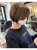 20代30代40代/オフィスでも浮かないダークベージュボブ!