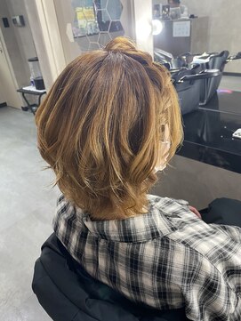 キッススワン(KISS SWAN) アイドルが奏でる編み込み系しょーとへああれんじ