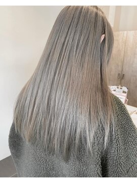 ビーティベーシック(B.t.Basic) アッシュグレージュ