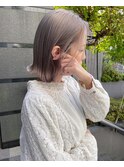 ホワイティアッシュ_ぶつ切りボブ_ミルクティアッシュ_2