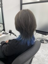 エフ 錦糸町(F.)&nbsp;ウルフカット×インナーカラーブルー