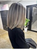巻かずに自然な感じいが可愛いバレイヤージュ_smoke beige_