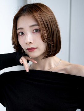 レノラ 本町(LENORA) 20代30代大人かわいいナチュラル暗髪エアーストレートヘア