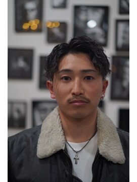 グランクラブ(GRANCLUB) カット パーマ フェード シェービング ヘッドスパ