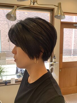 ブルペン(BULLPEN) 襟足すっきりショートスタイル