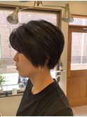 襟足すっきりショートスタイル