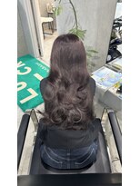 ラック(LUCK)&nbsp;レイヤーぱっつん前髪ステップボーンカットシルキー船橋/韓国