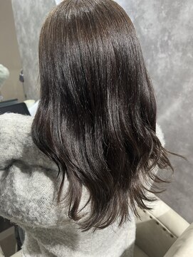 コアークリップ 緑町店(CORE CLIP) レイヤーカット　オリーブベージュ