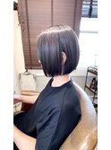 耳だしショートボブ小顔丸みショートカットココアブラウン