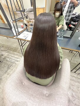 ラヴィエ(RAVIE) 【半田・髪質改善】縮毛矯正/トリートメント/マンツーマン