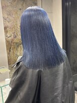 ソル ジングウマエ(SOL JINGUMAE)&nbsp;ハイトーンカラー顔周りレイヤーカットデザインカラーベージュ