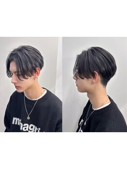 【21時まで営業】ビジネスシーンでも好印象！韓国風センターパートやニュアンスパーマでデキる男のstyleに