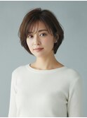 ひし形シルエットのショートボブ