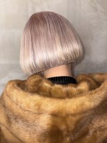 デビュー(Debut)&nbsp;ホワイトブロンドボブ