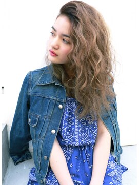 ナヌーク シブヤ(nanuk shibuya) 【nanuk】◇ストリートな気分にはまるラフなパーマヘア◇