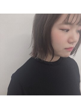 ガーランドウメダ(Garland umeda) ミニボブ×外ハネ