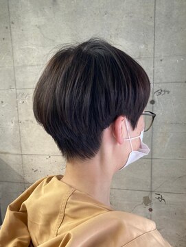 オッソ(OSSO) ナチュラルショート_エアリーミディショートパーマ