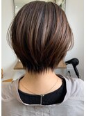 スッキリな束感ショート