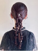 ツインポニーアレンジ