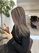 ユエン(YUEN) コントラストハイライト